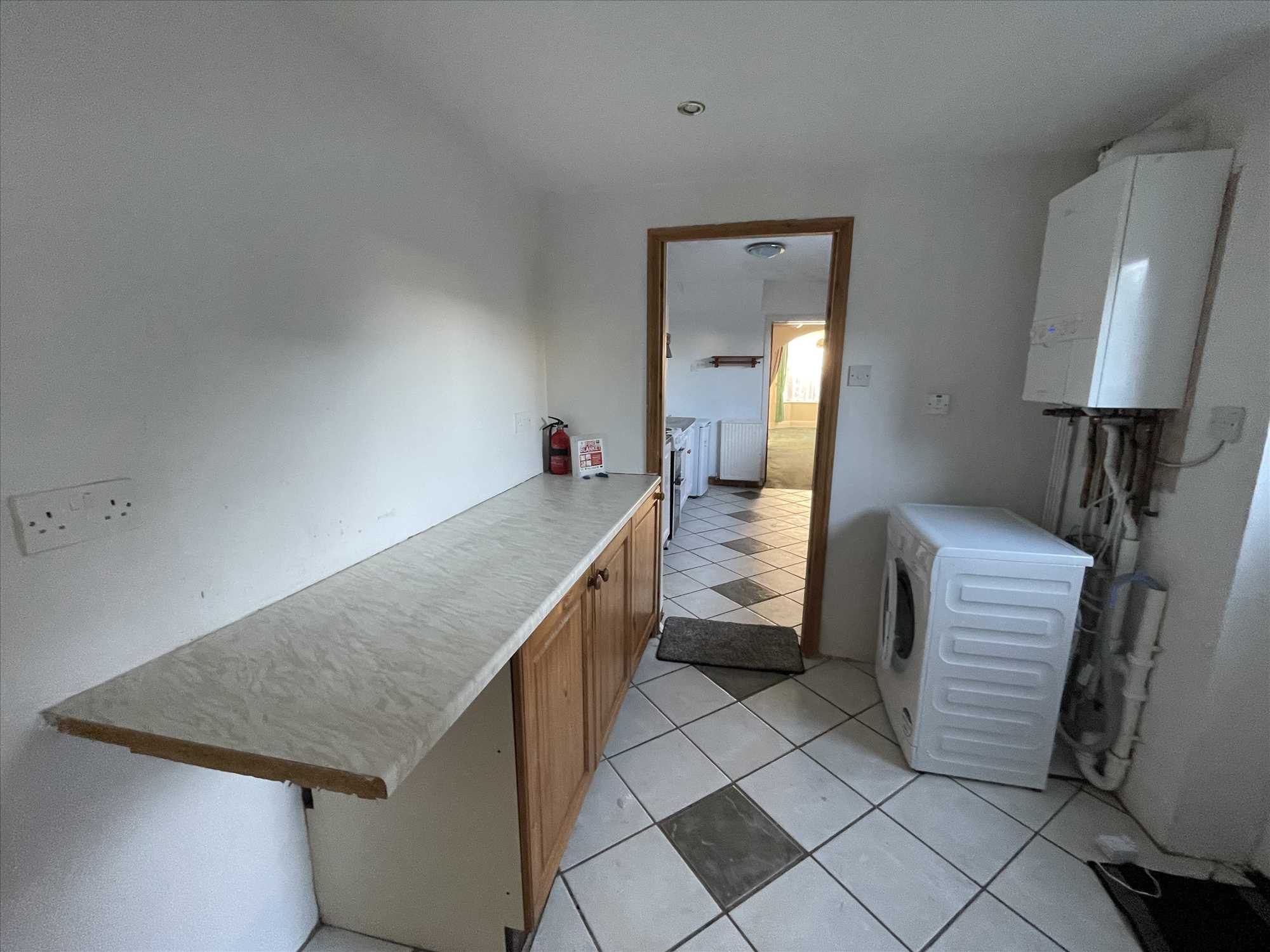 Queens Terrace - Picture 6