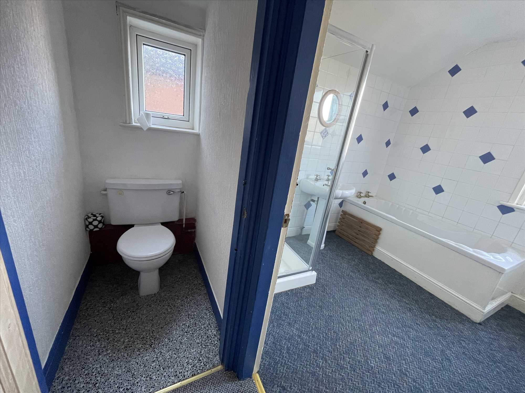 Queens Terrace - Picture 11