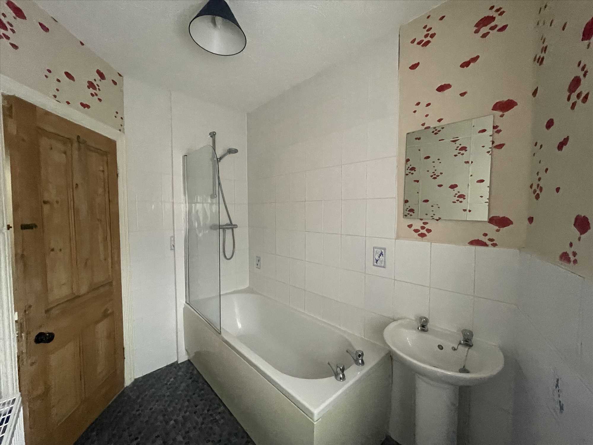 Station Road - Picture 5