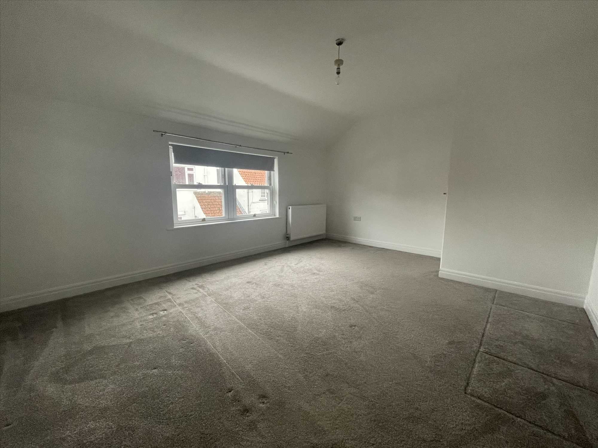 Hungate Lane - Picture 4