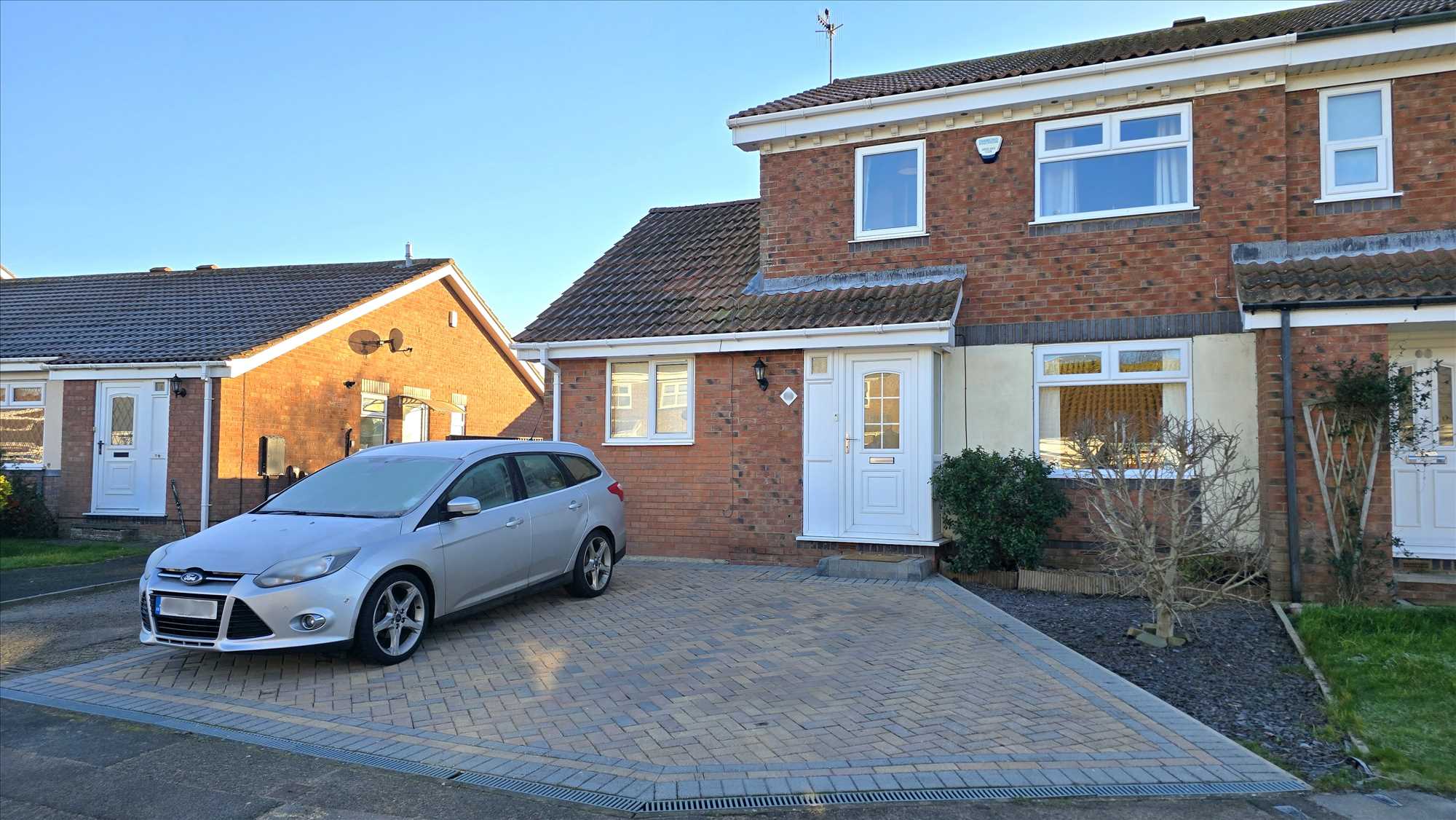Thorn Tree Avenue, Filey - Picture 1