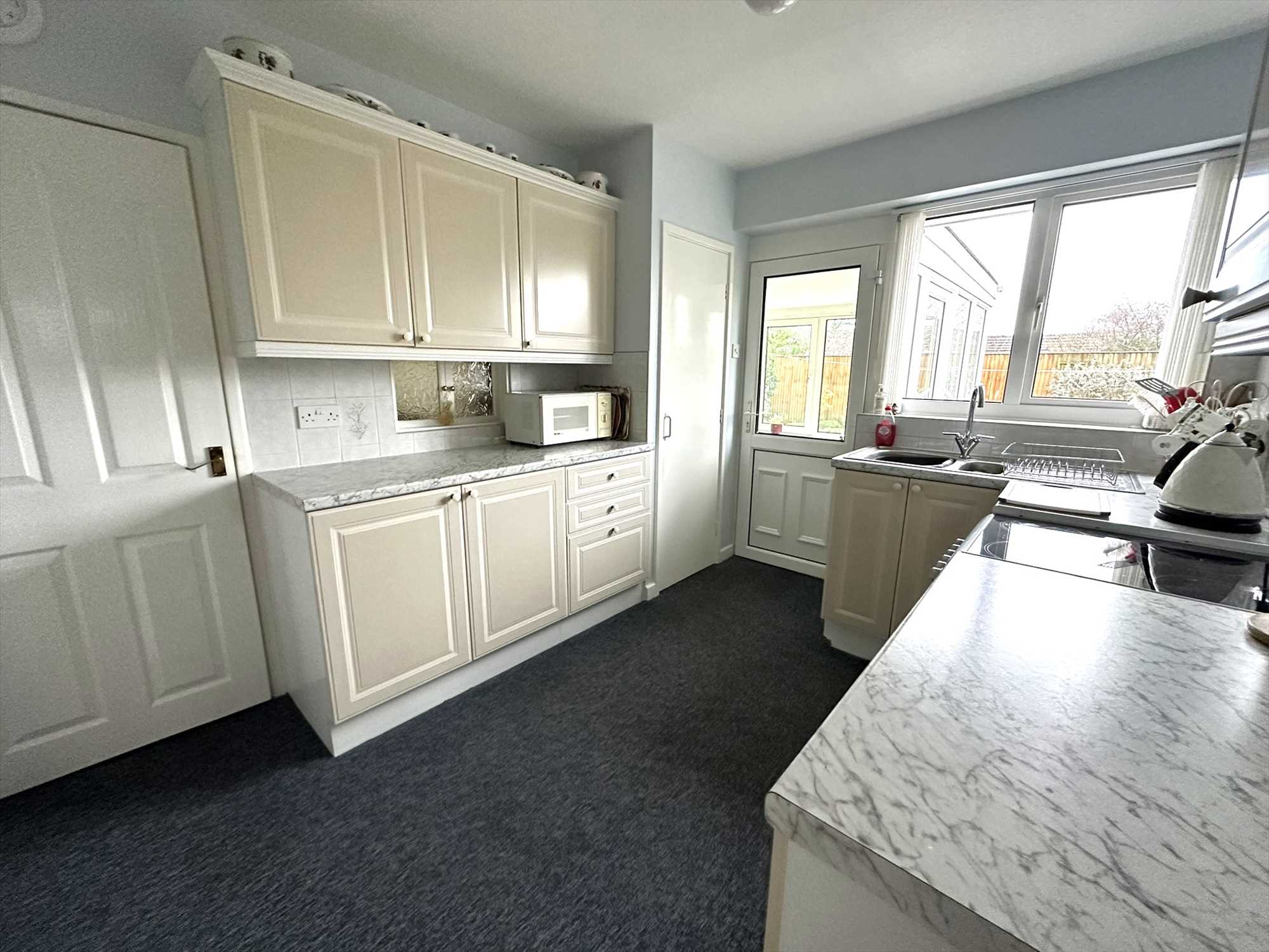 Cawthorne Crescent, Wharfedale, Filey - Picture 10