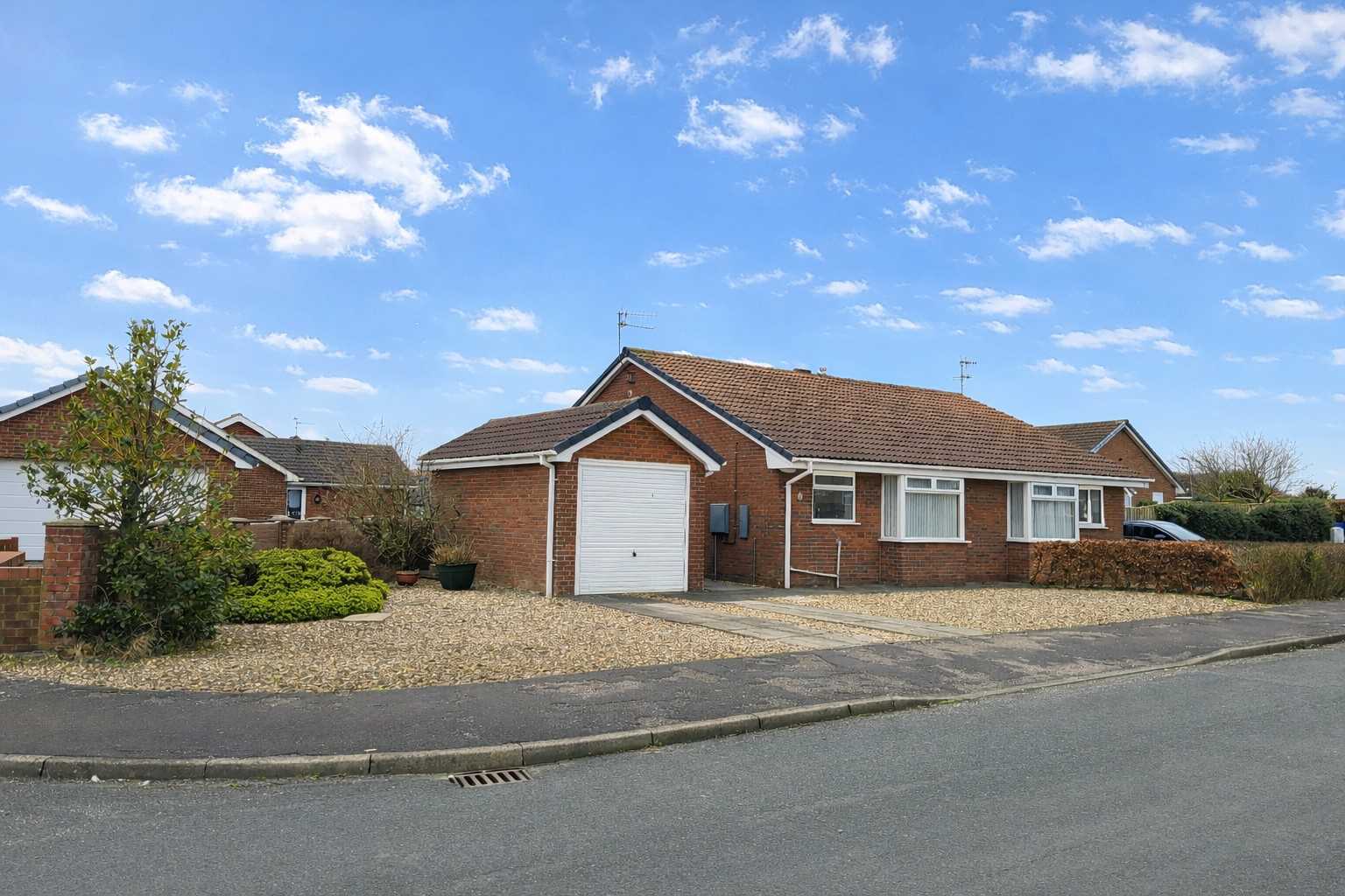 Cherry Tree Drive, Filey - Picture 1