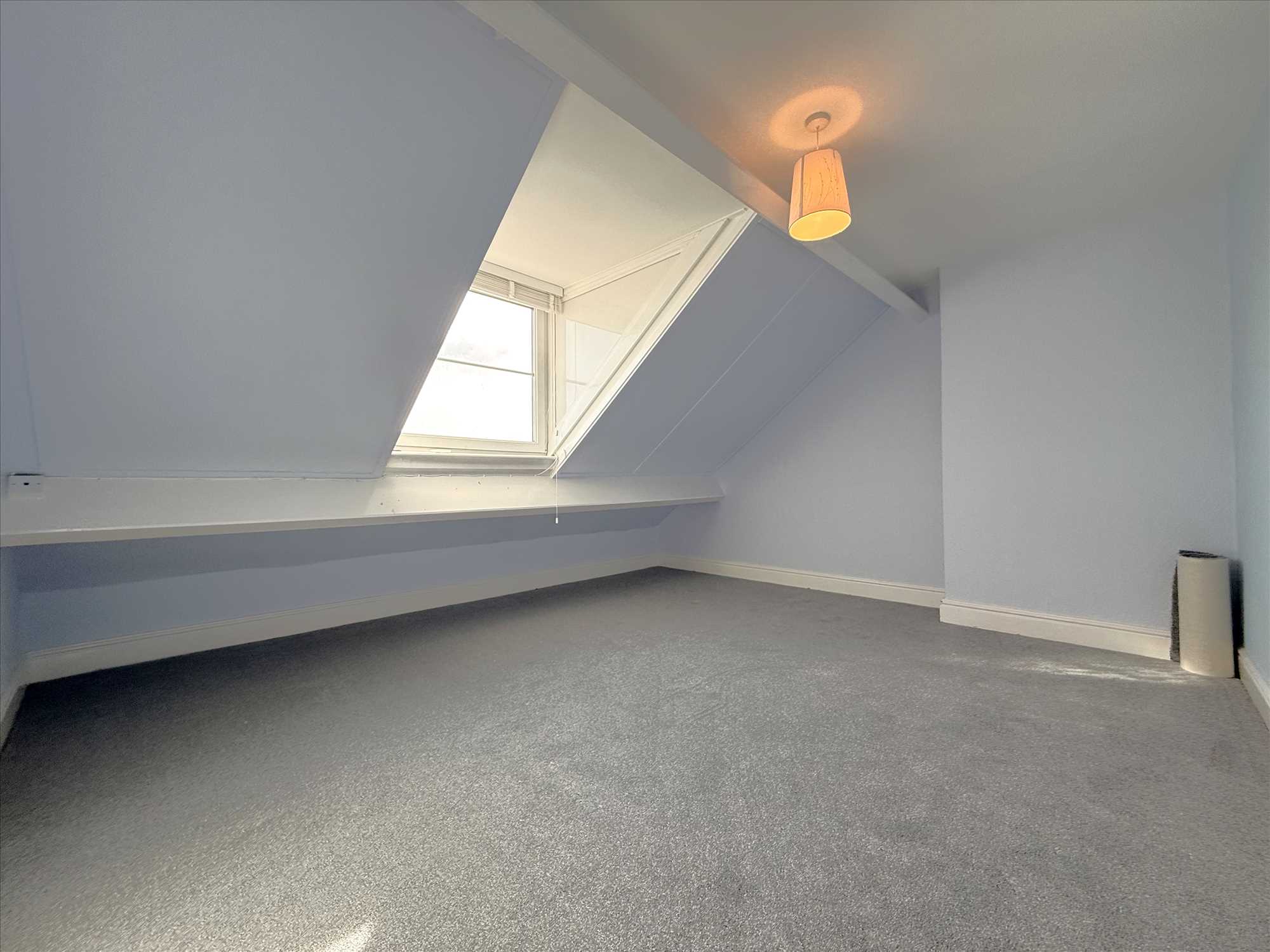 Southdene - Print - Picture 14