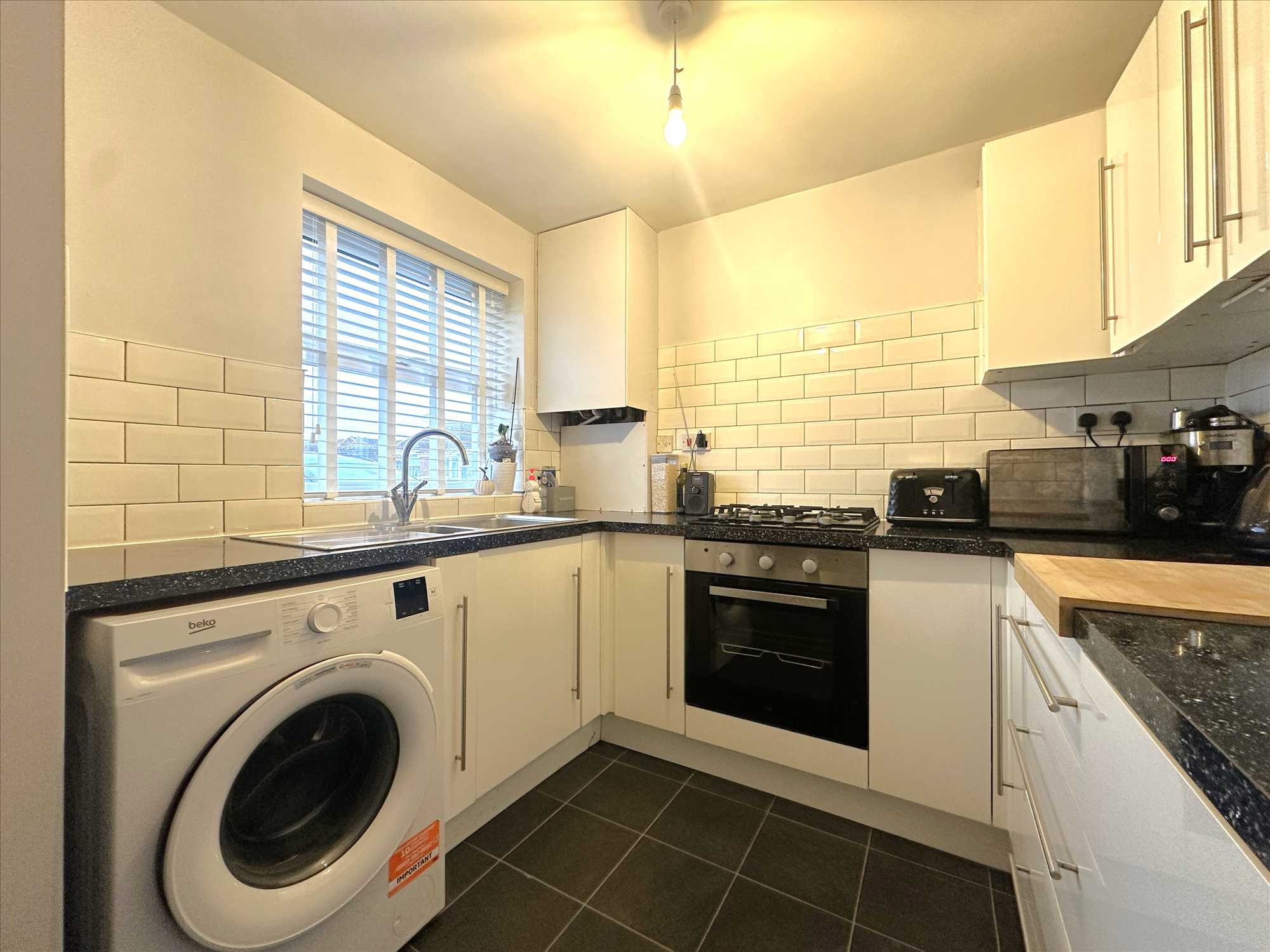 Thorn Tree Avenue, Filey - Picture 2