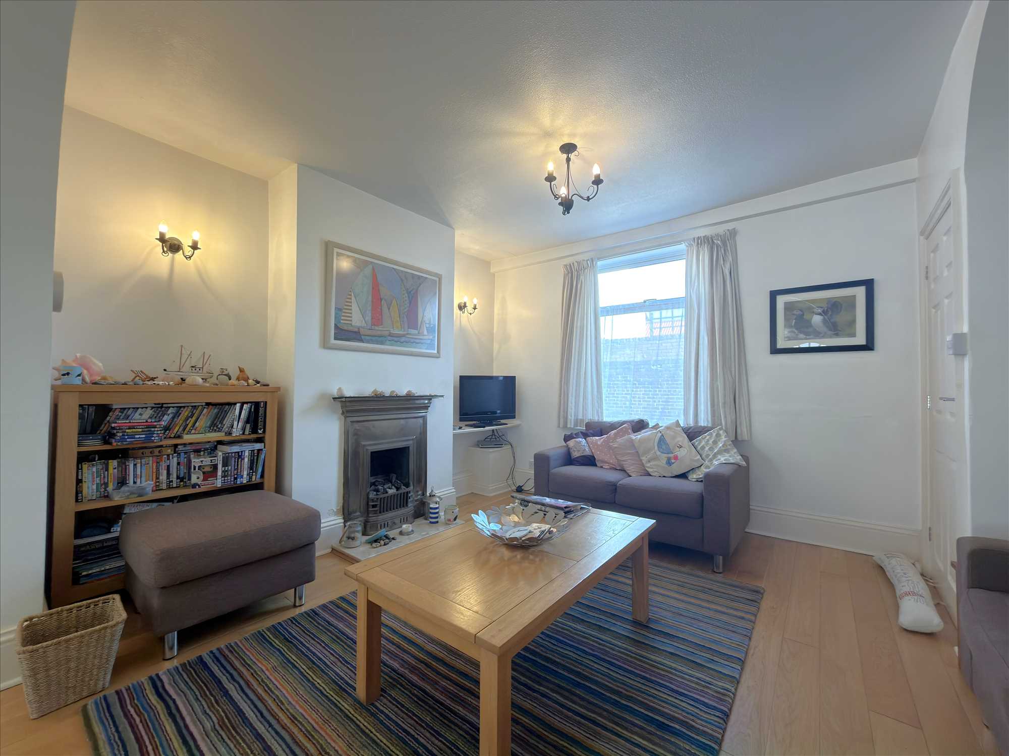 Reynolds Street, Filey - Picture 3