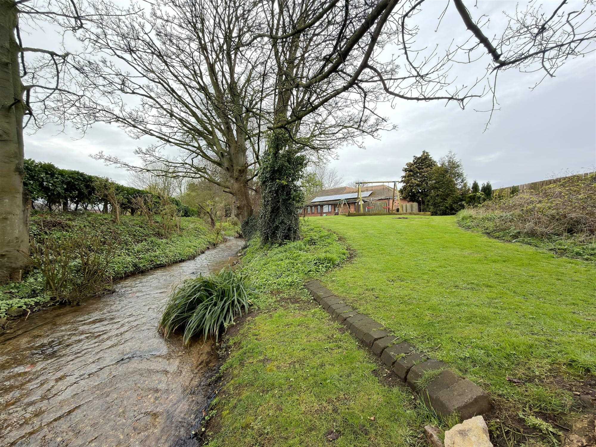 Brookside, Station Road, Sherburn - Picture 32