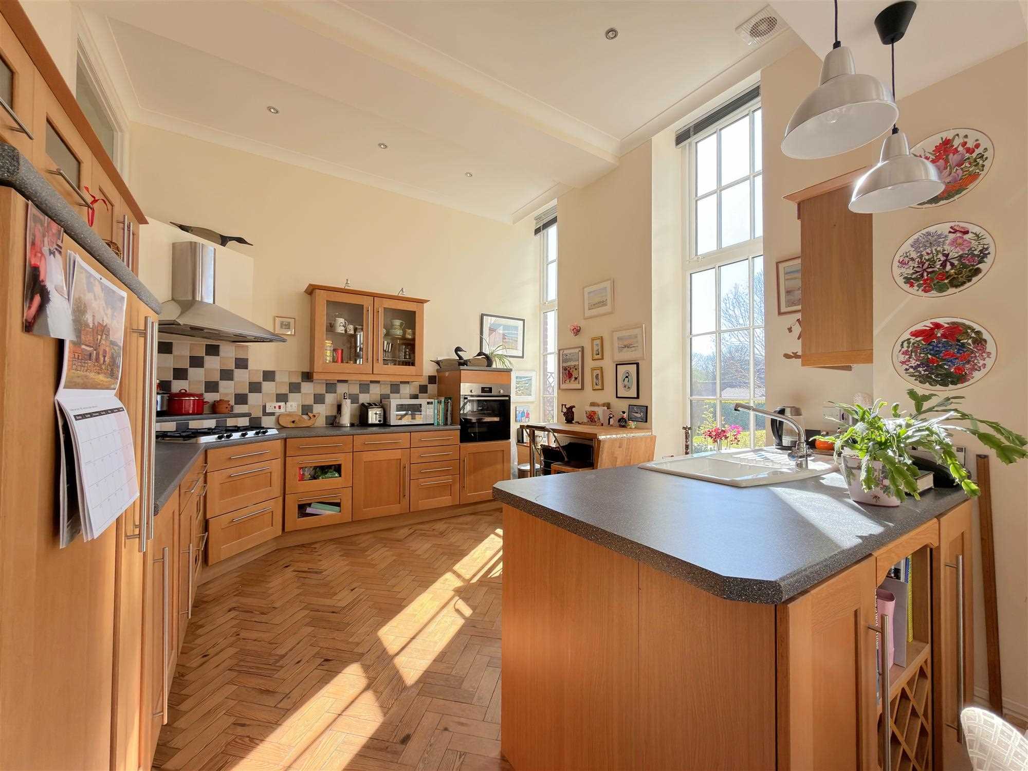 The Quadrangle, Hunmanby Hall, Hunmanby - Picture 8