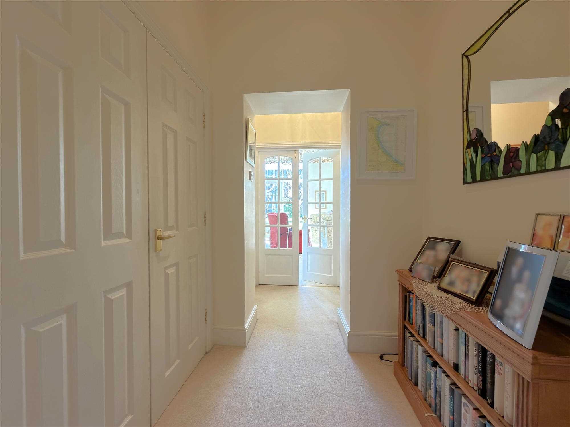 The Quadrangle, Hunmanby Hall, Hunmanby - Picture 13