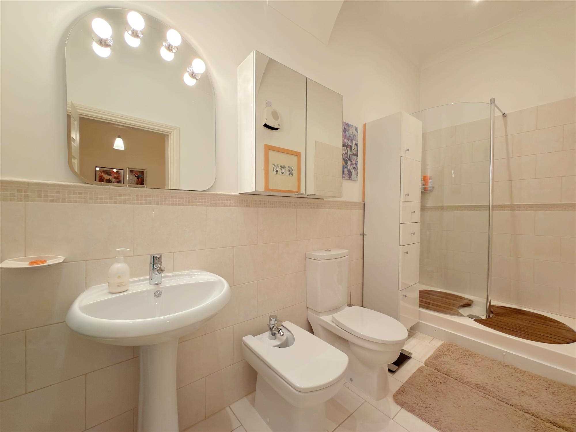 The Quadrangle, Hunmanby Hall, Hunmanby - Picture 22