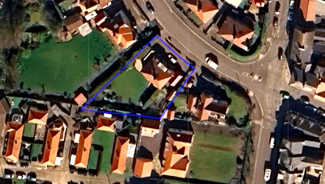 Belle Vue Crescent, Filey - Picture 28