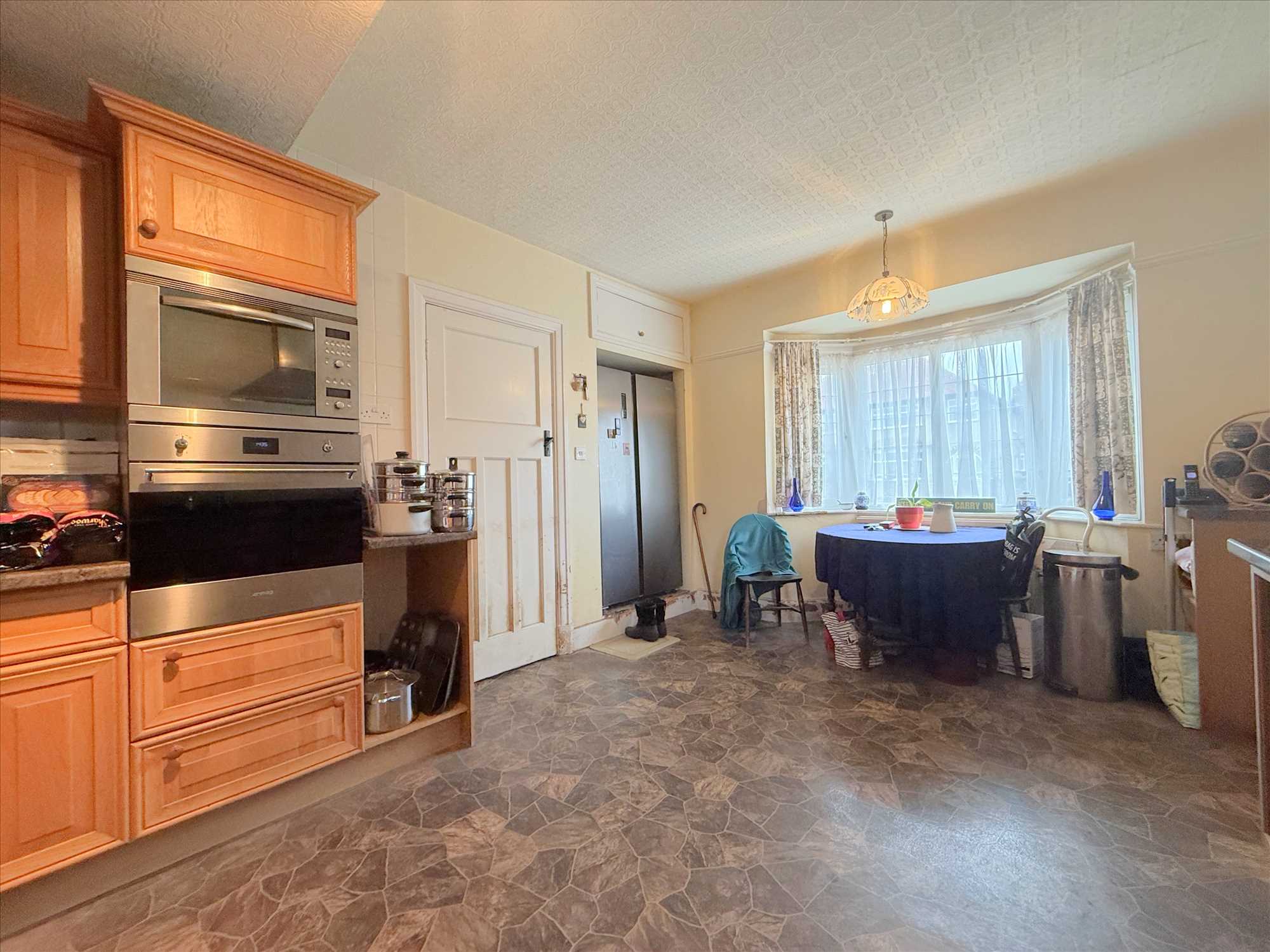 Belle Vue Crescent, Filey - Picture 7