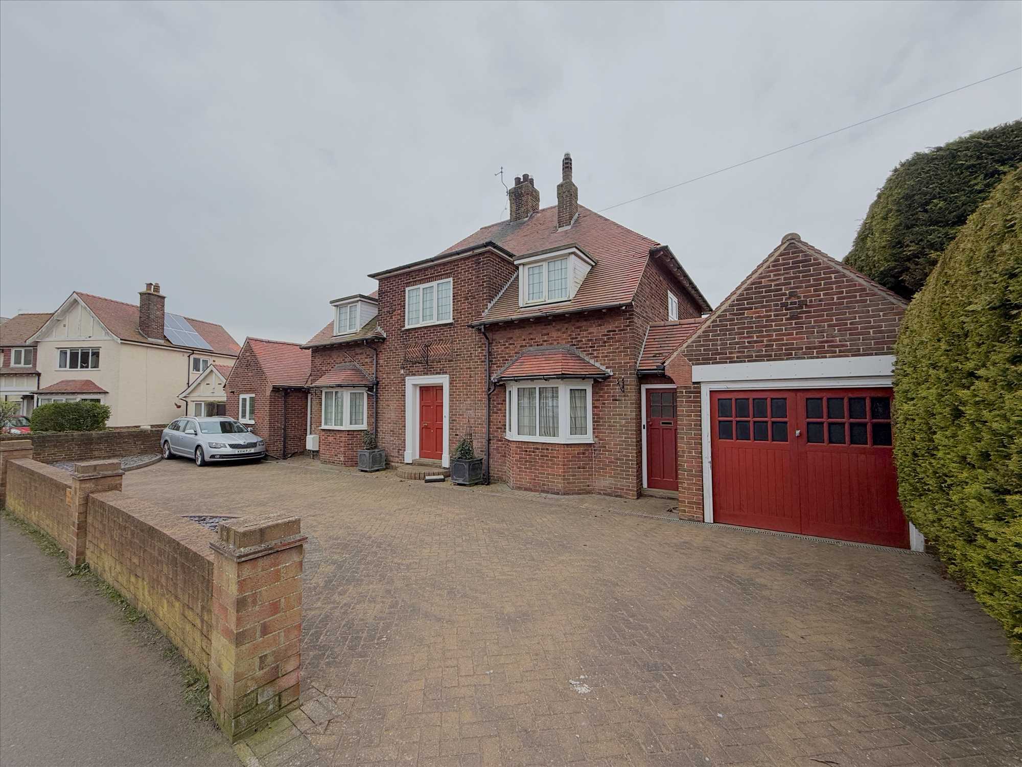 Belle Vue Crescent, Filey - Picture 14