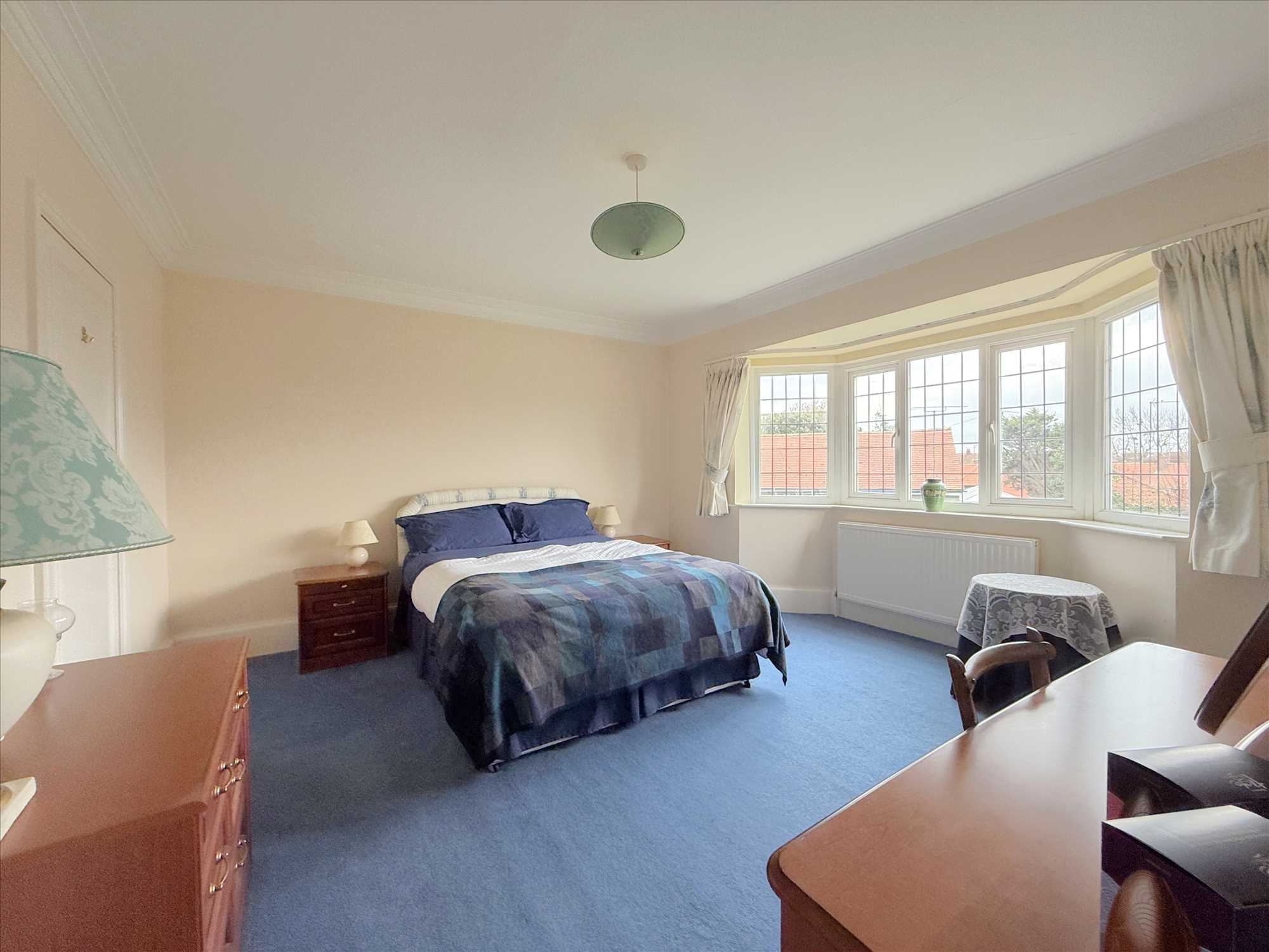 Belle Vue Crescent, Filey - Picture 19