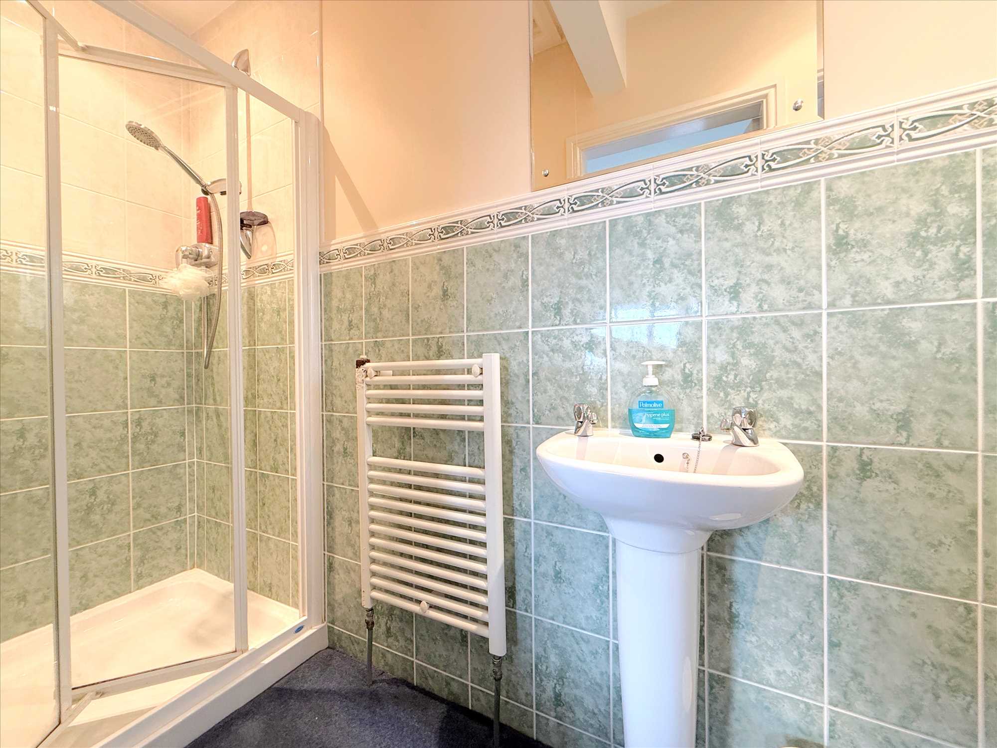 Belle Vue Crescent, Filey - Picture 20