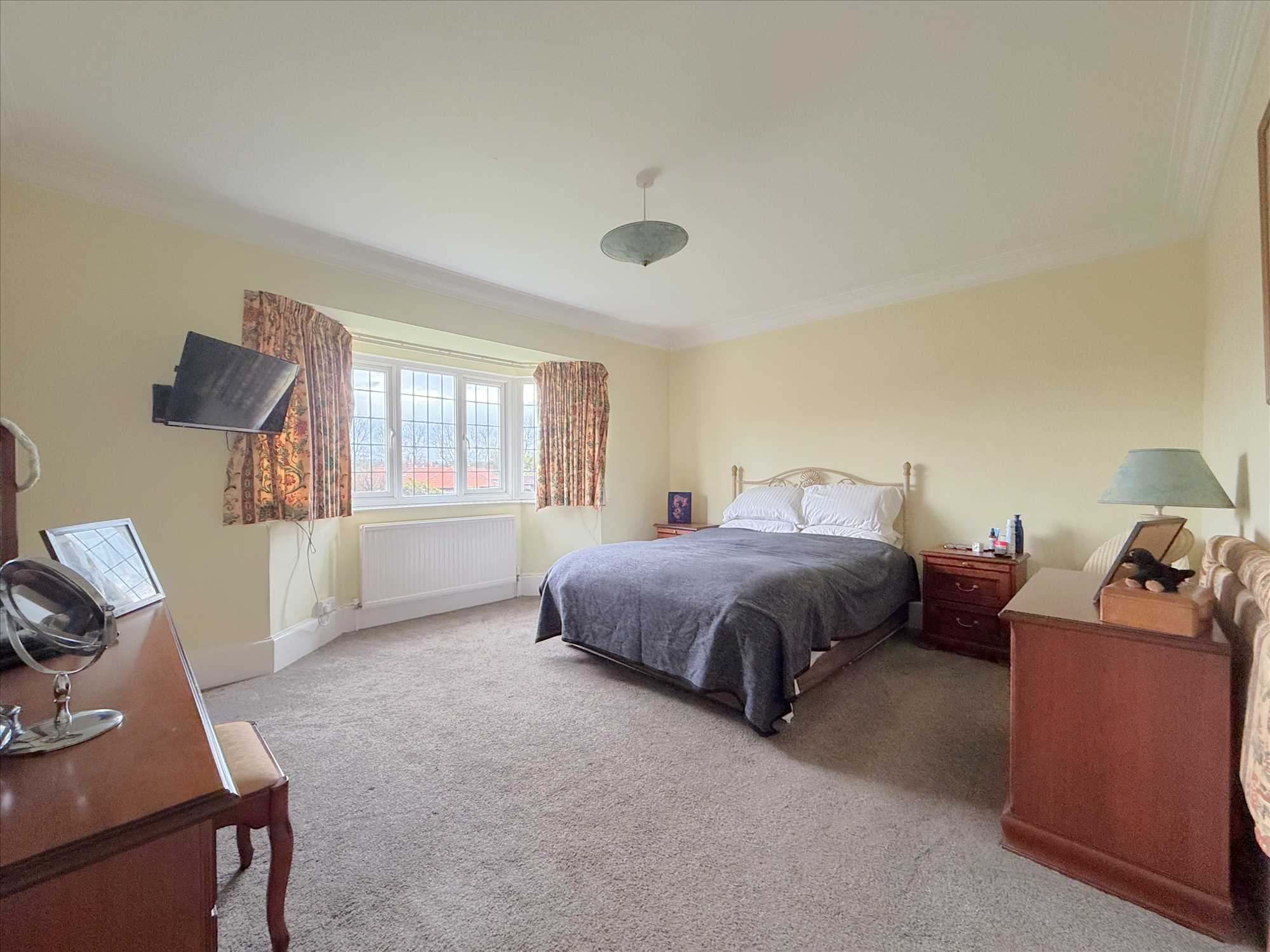 Belle Vue Crescent, Filey - Picture 21