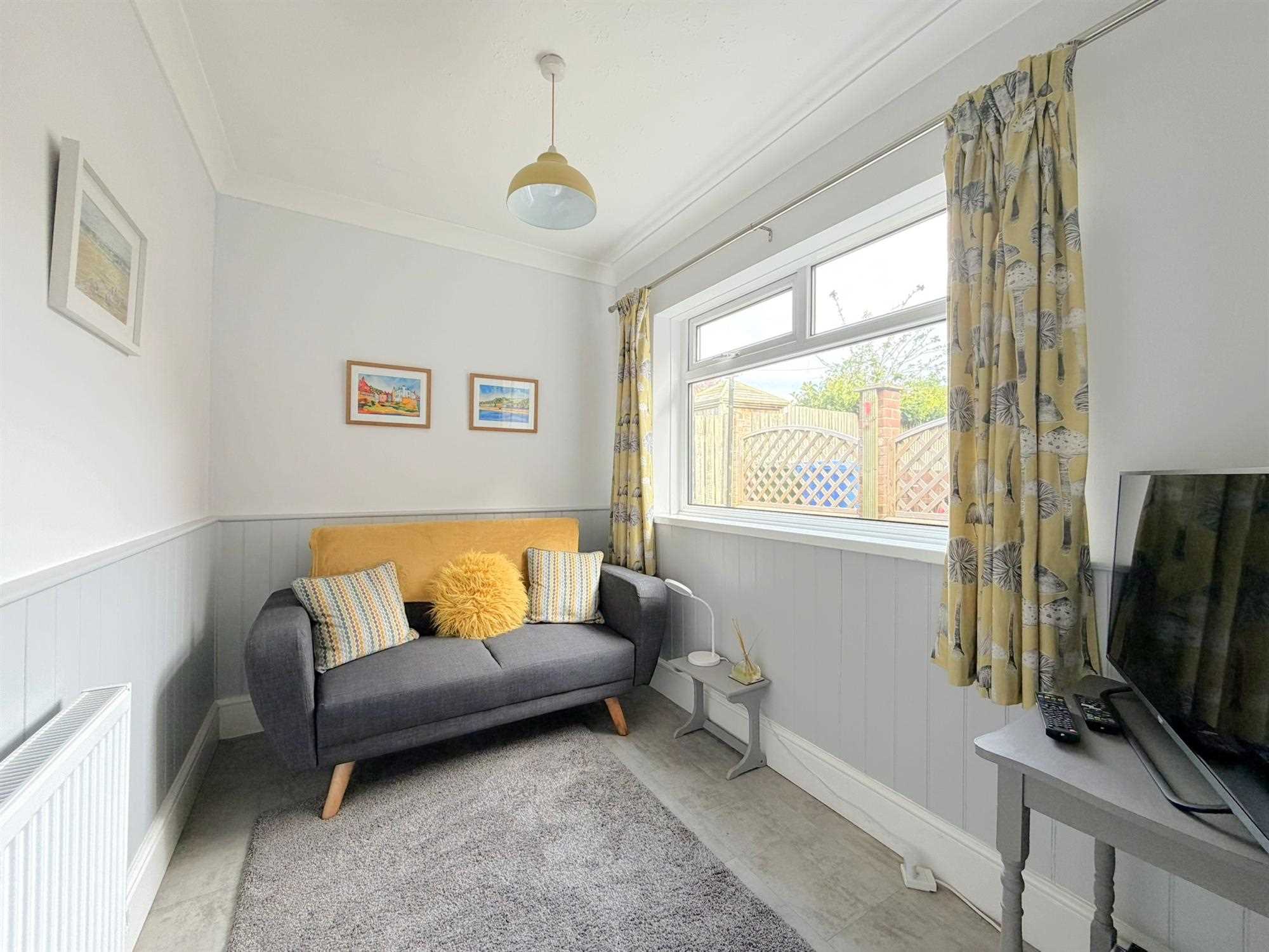 Queens Terrace, Filey - Picture 12