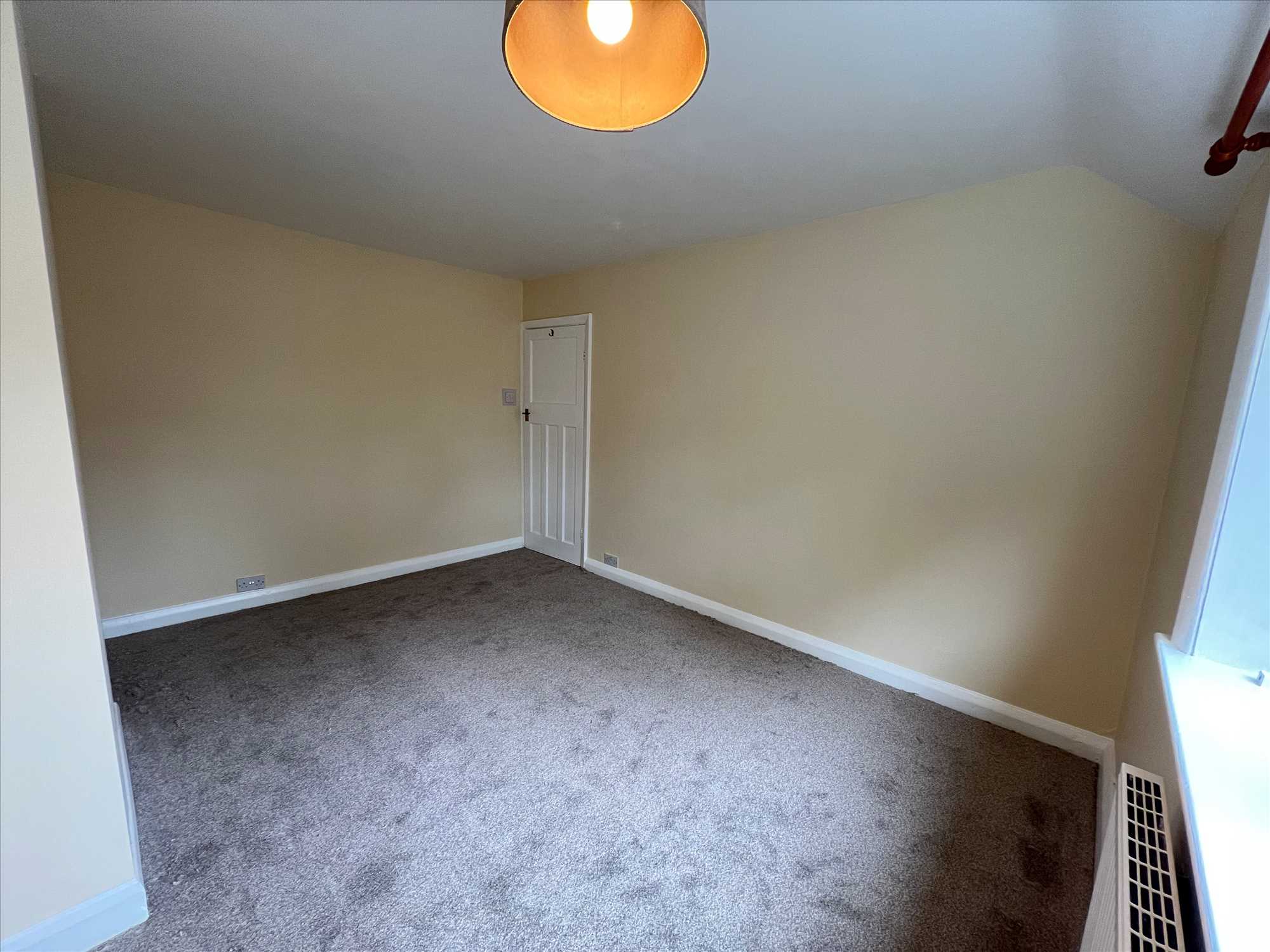 Endcliffe Crescent, Scarborough - Picture 12