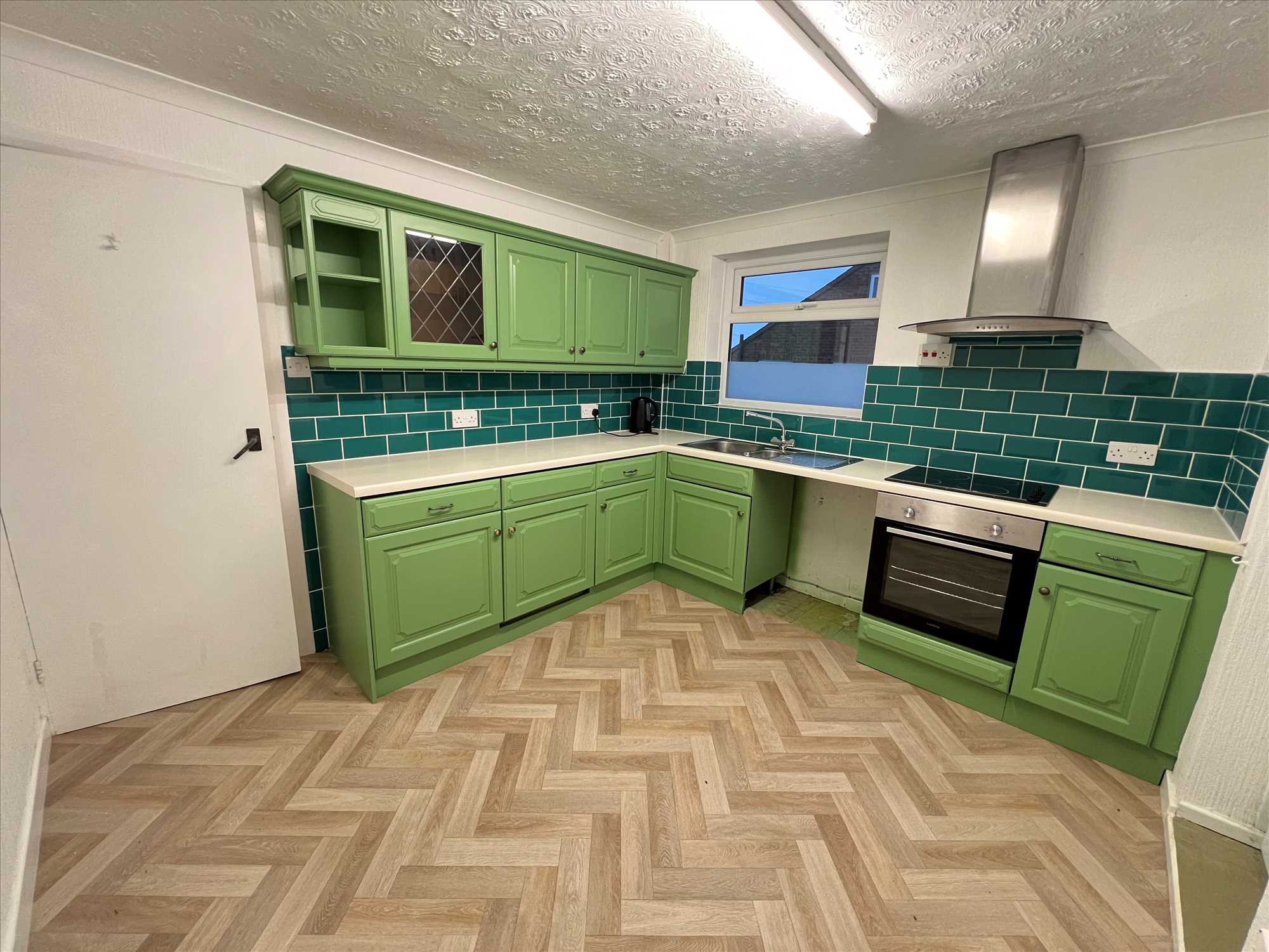 Green Park Road - Picture 2