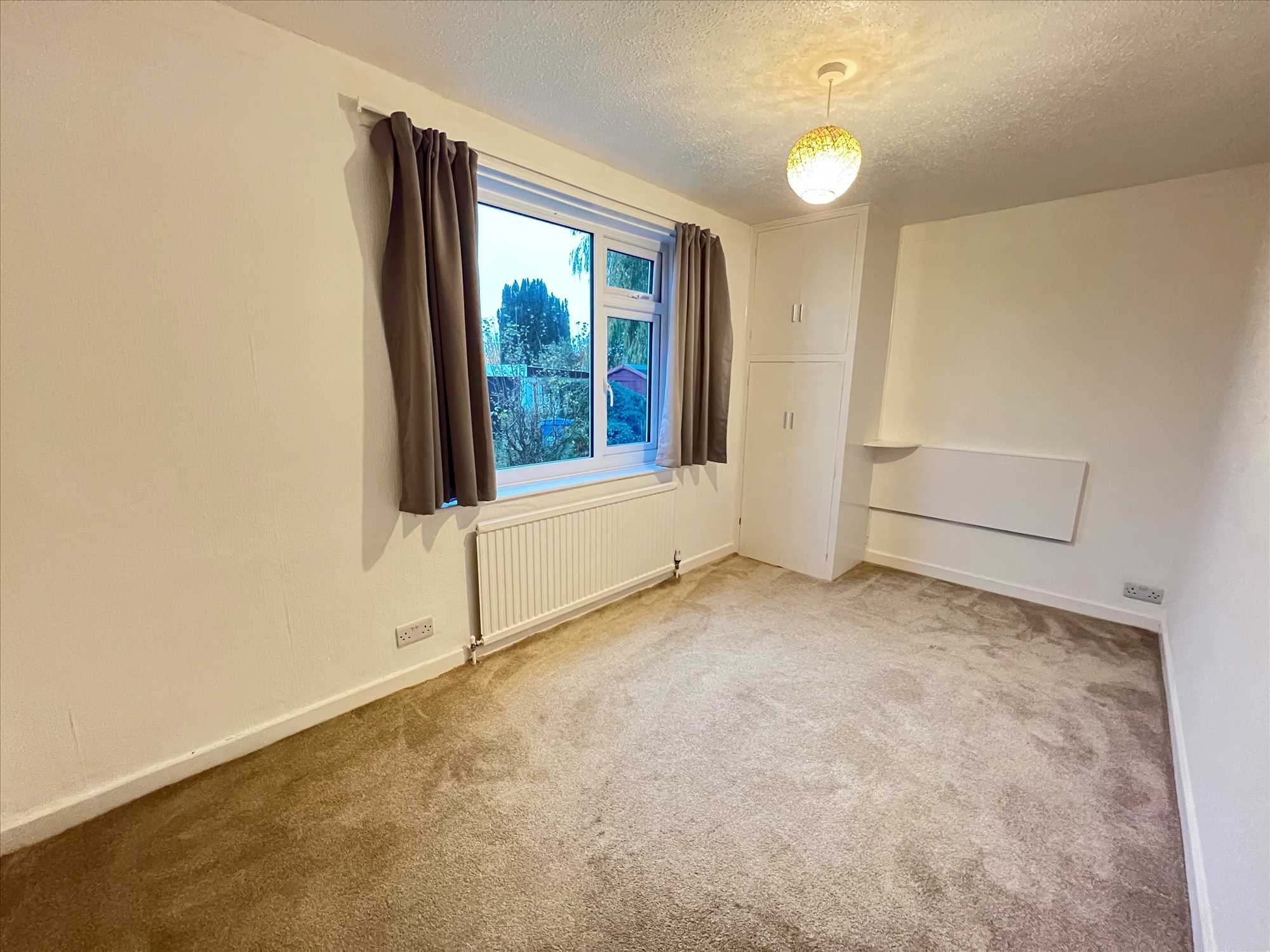 Green Park Road - Picture 8