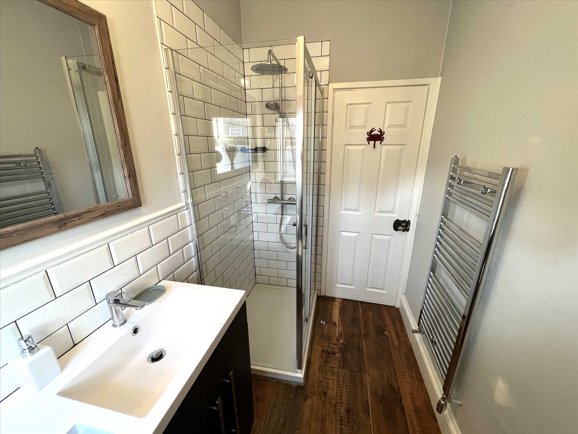 St. Sepulchre Street - Picture 14