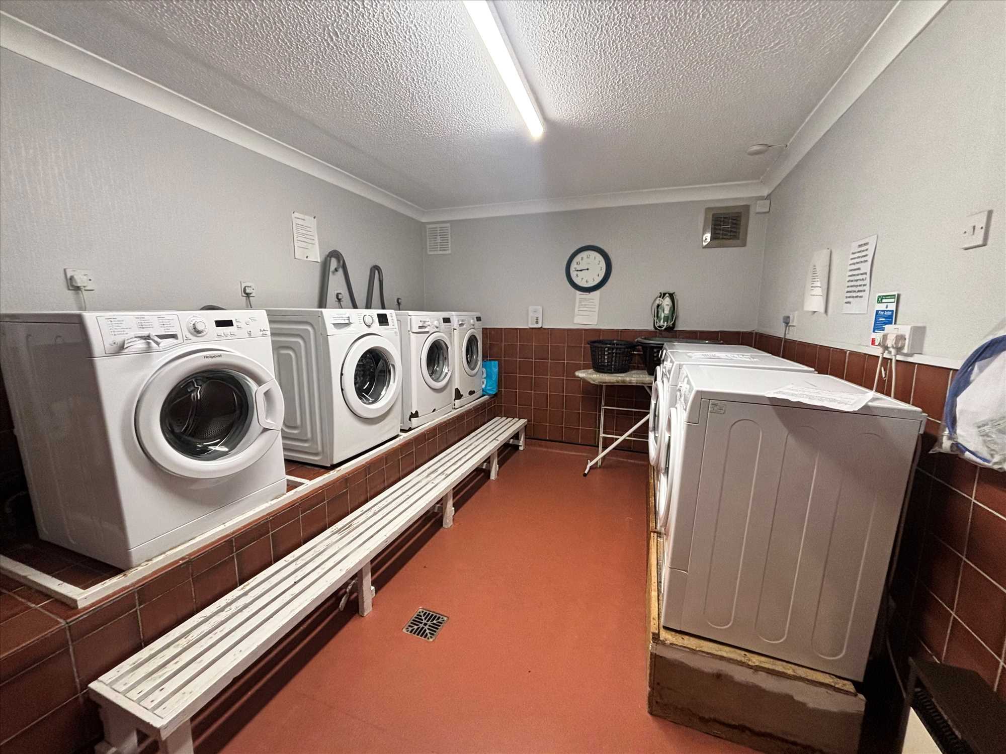 Homecrest House - Picture 13