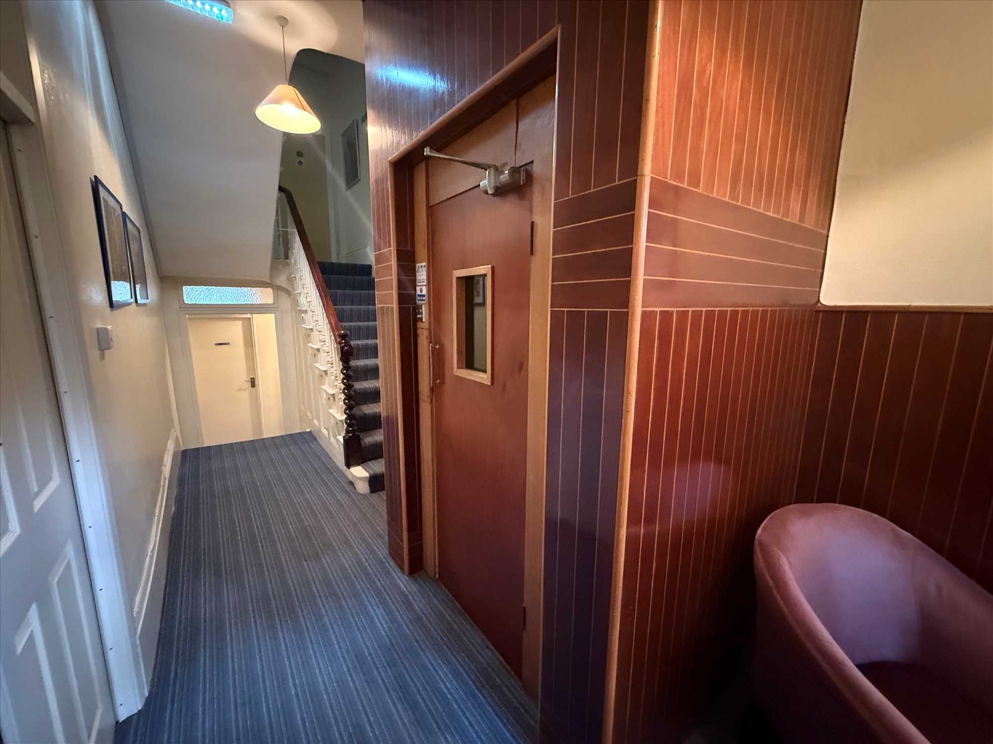 Albion Road - Picture 16