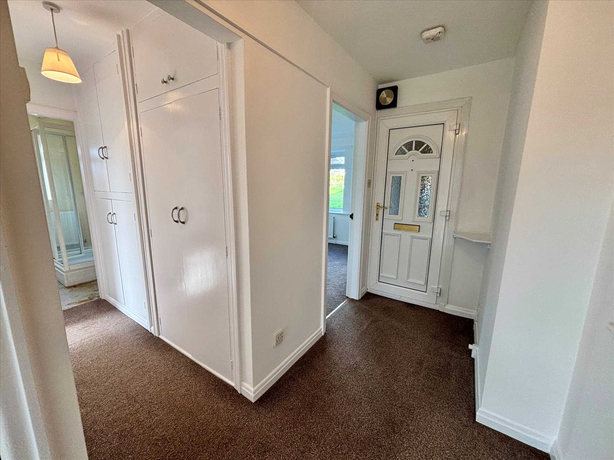 Hall Park Close - Picture 2