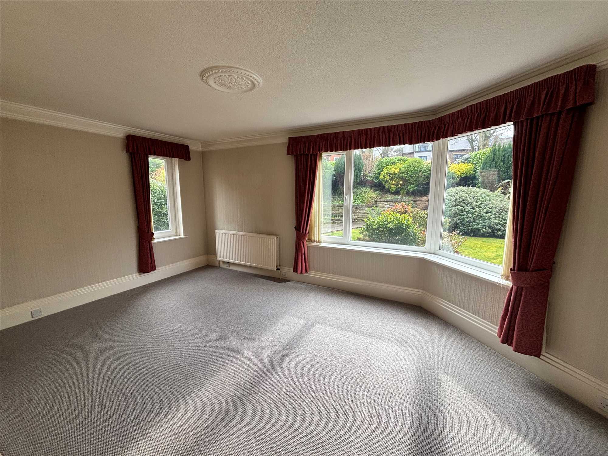 Deepdale Court, Sea Cliff Road - Picture 3