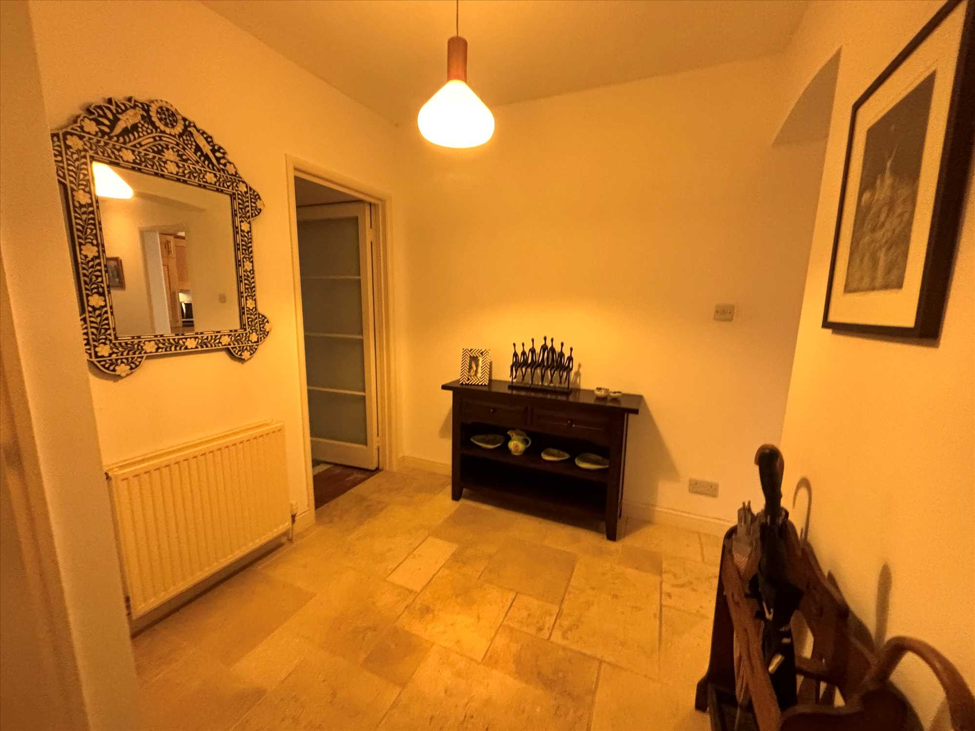 Weldon Court - Picture 3