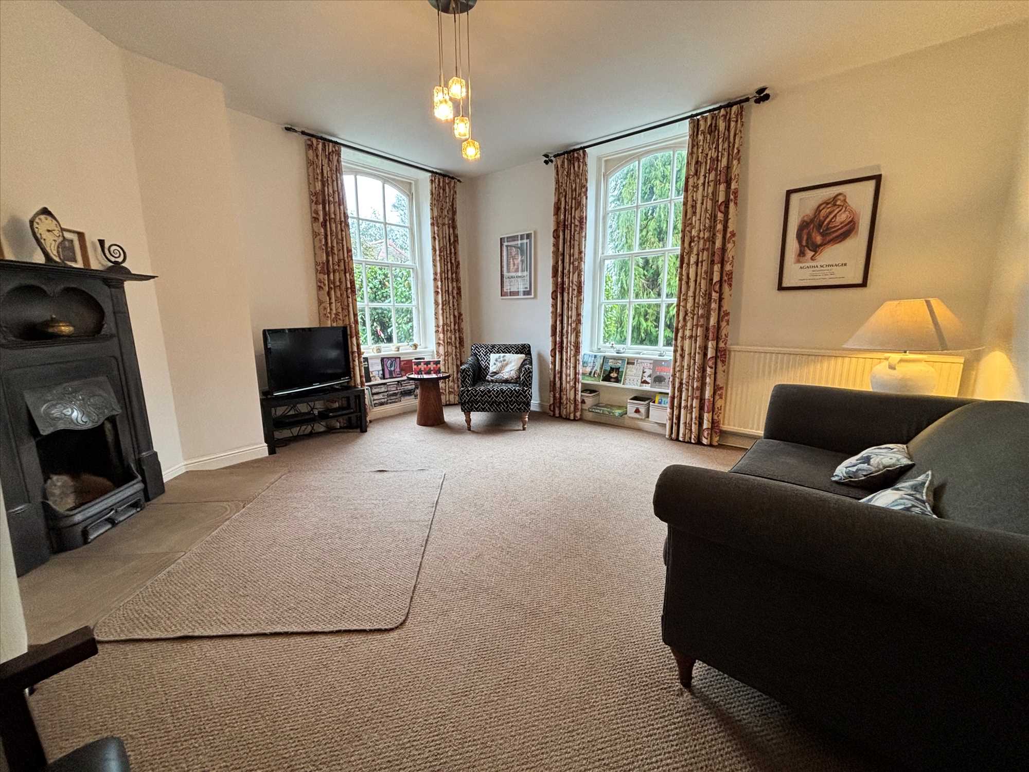 Weldon Court - Picture 4