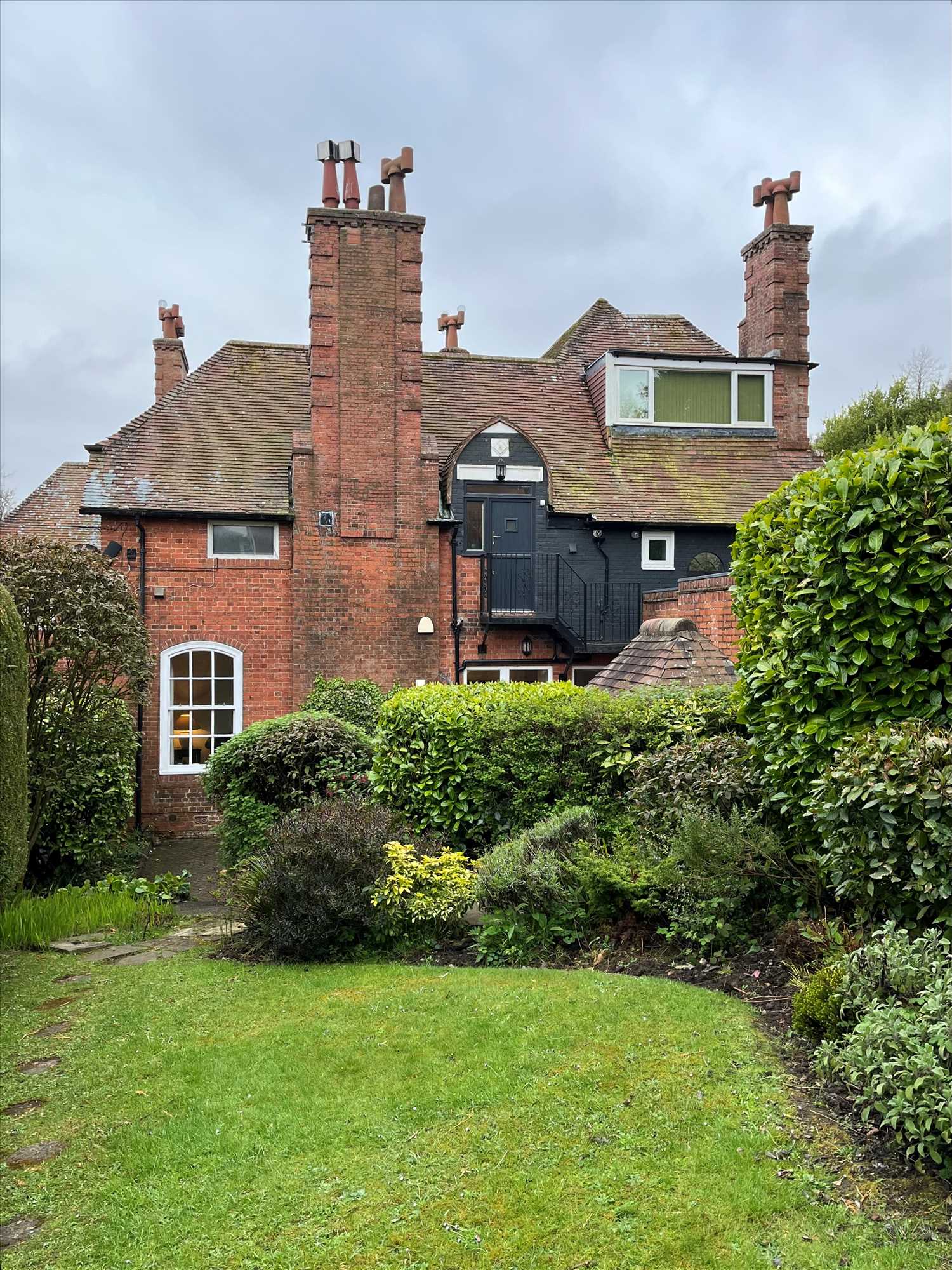 Weldon Court - Picture 12