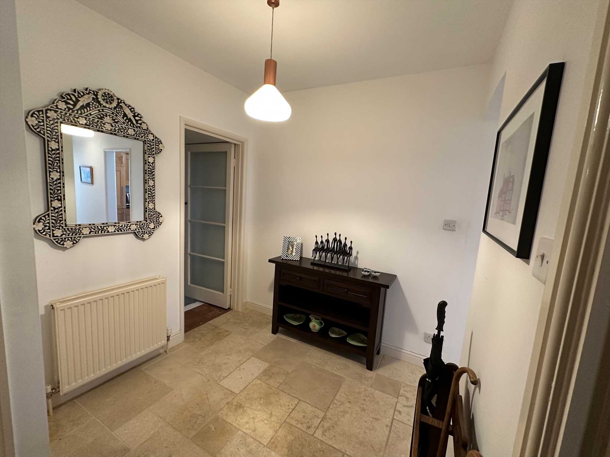 Weldon Court - Picture 12