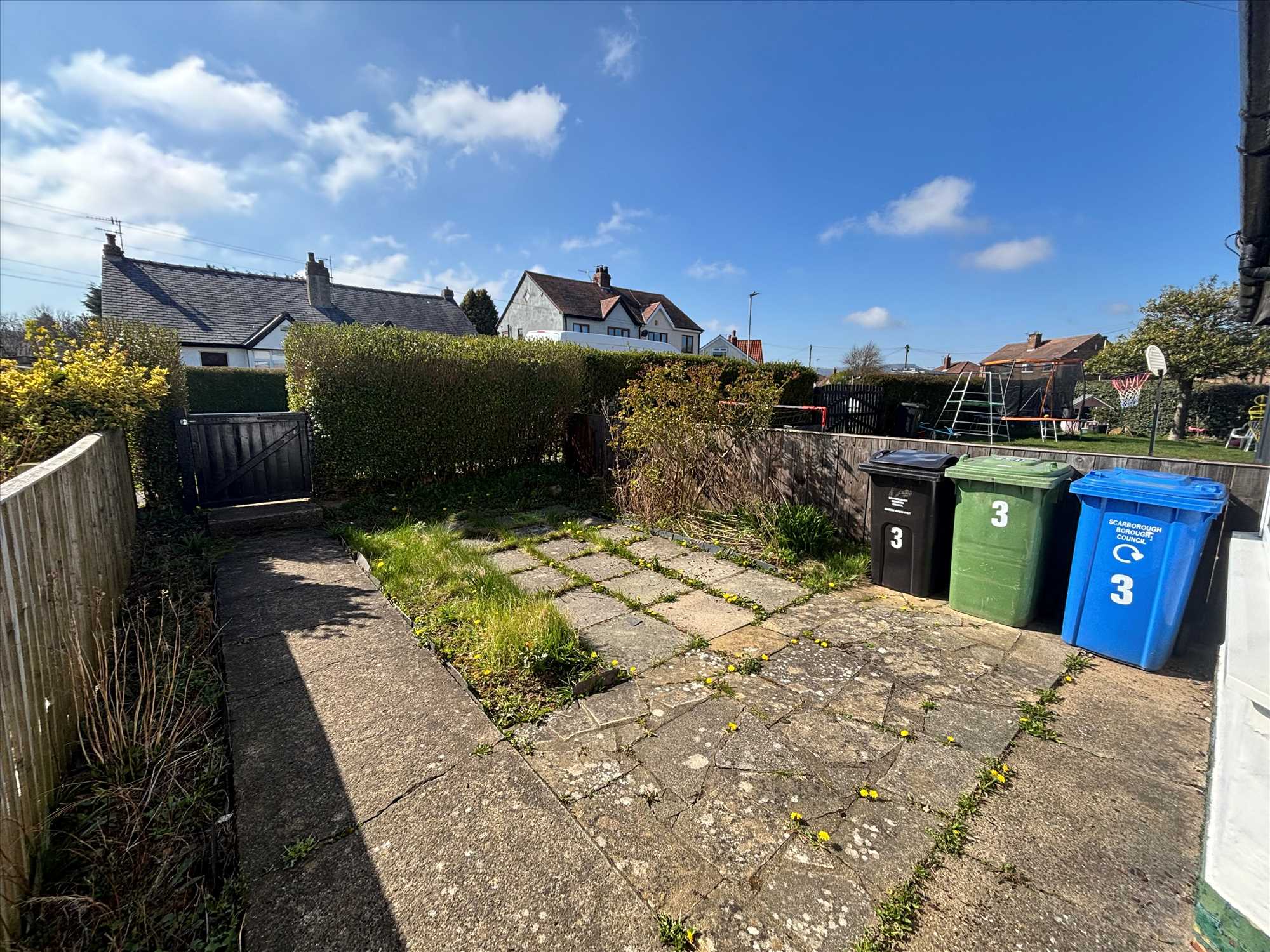 Scalby Avenue - Picture 17