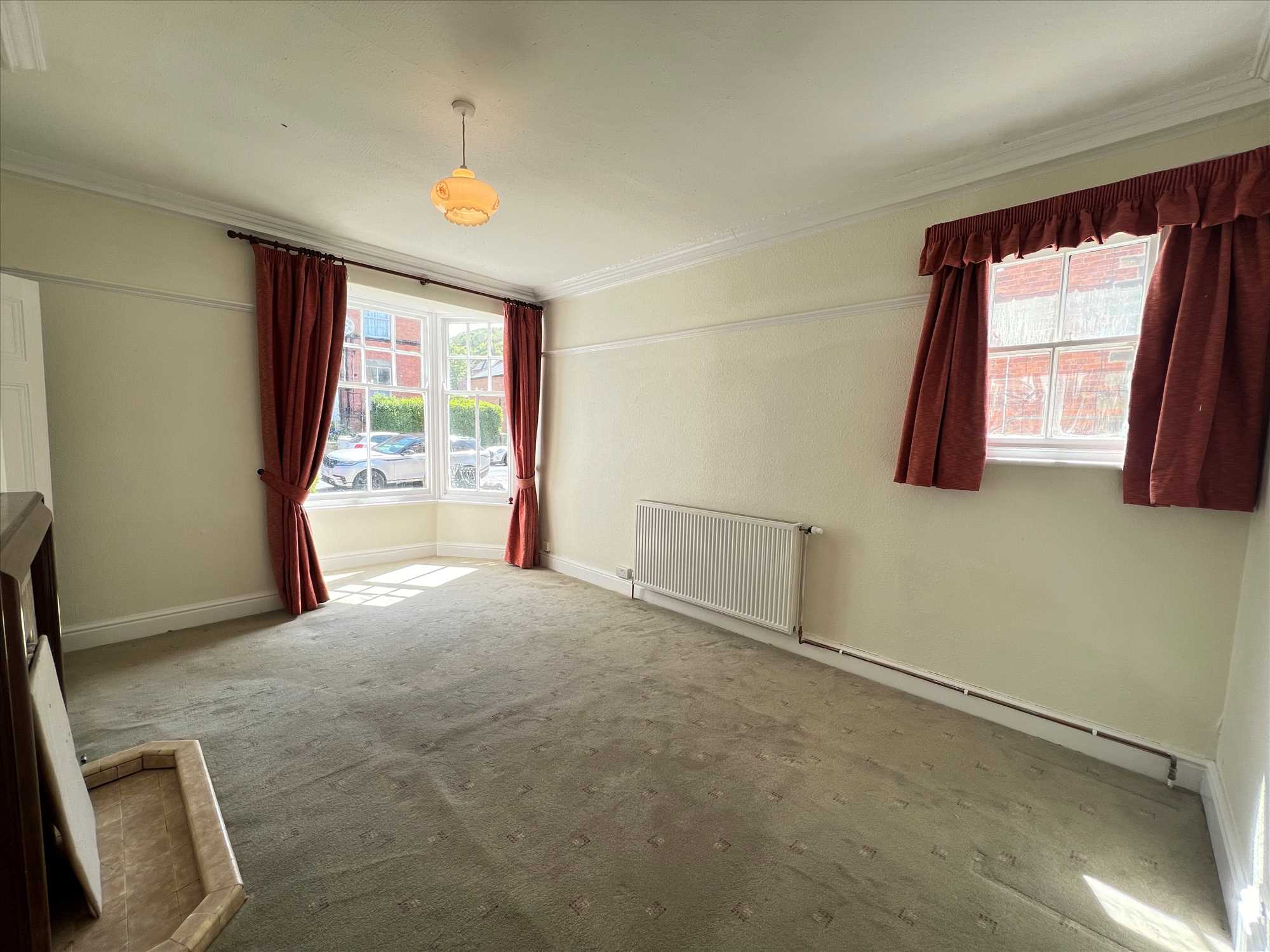 Fulford Road - Picture 8