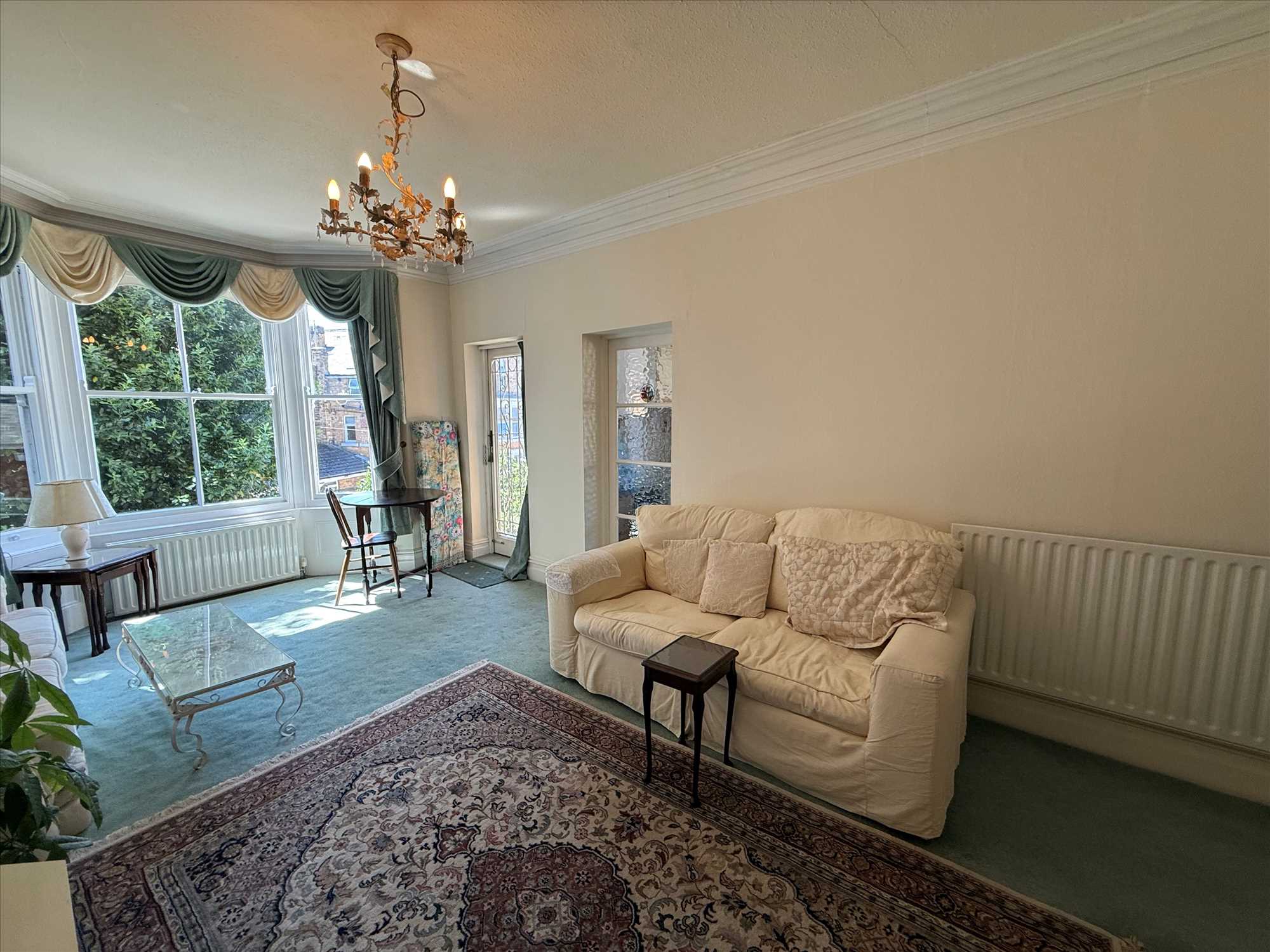 Oriel Crescent - Picture 5