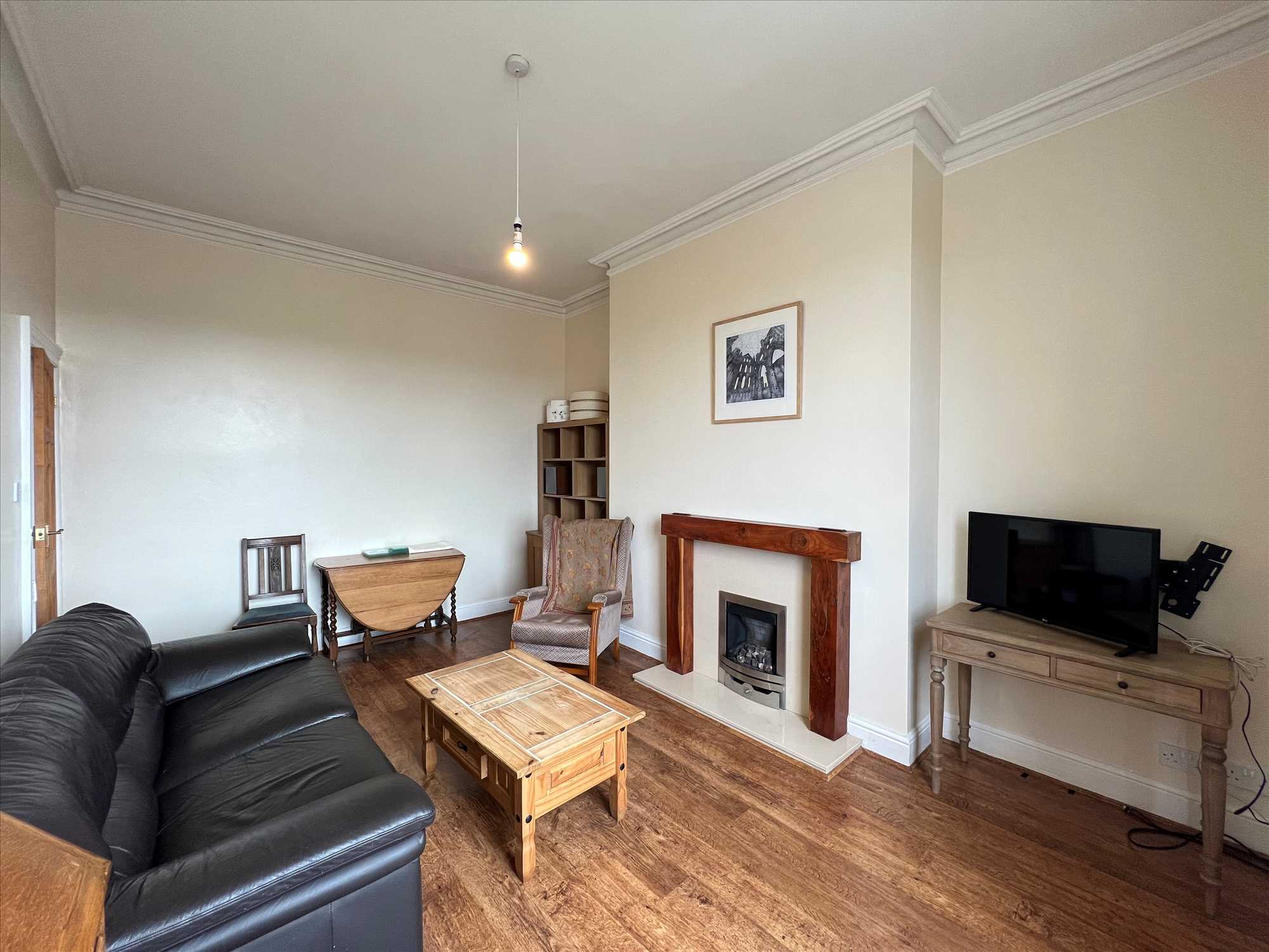 Grosvenor Crescent - Picture 3