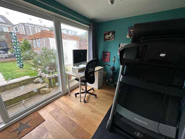 Osgodby Crescent - Picture 6