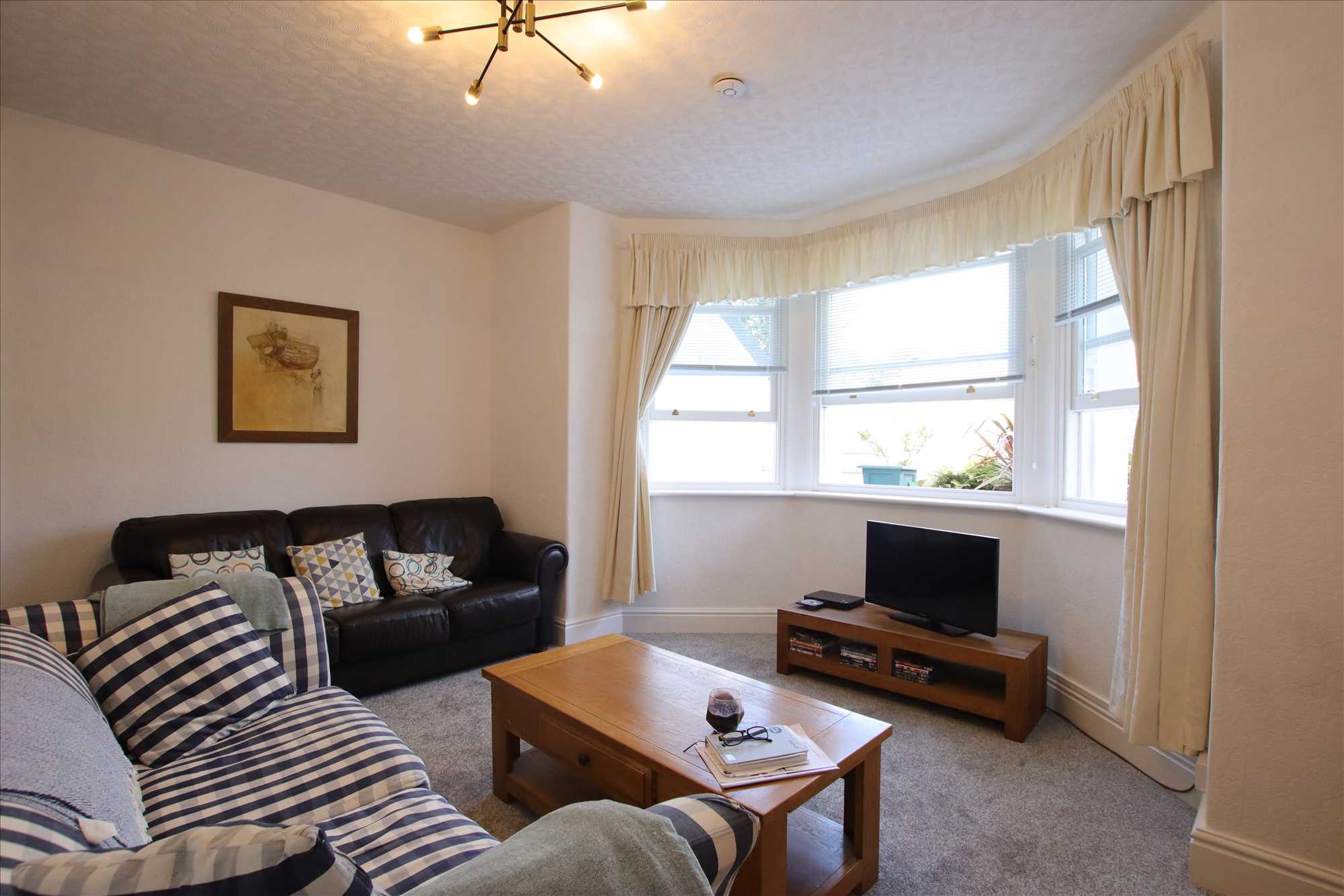 Esplanade Road - Picture 3