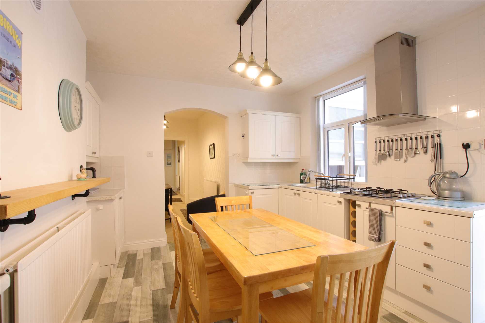 Esplanade Road - Picture 4