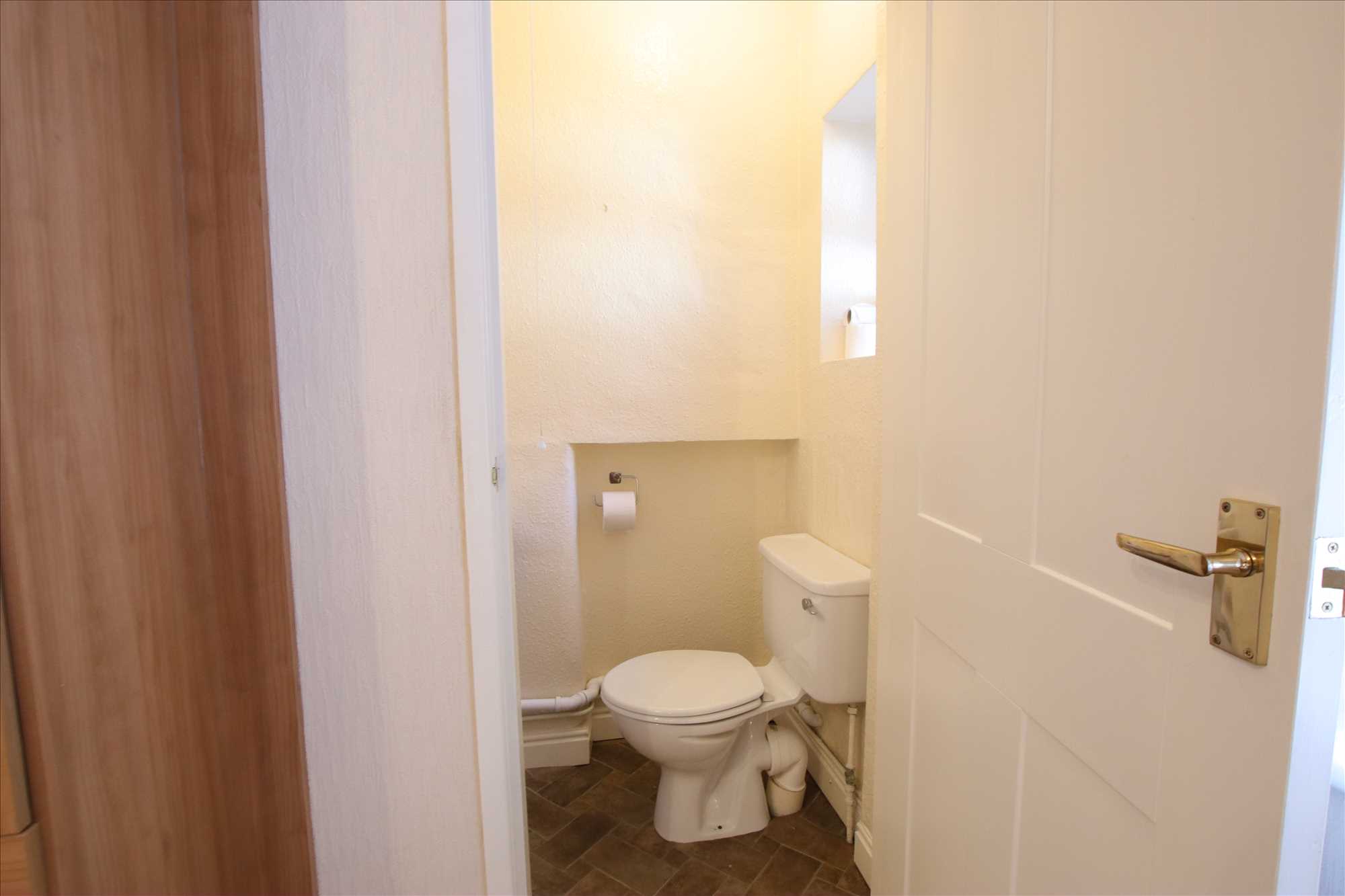 Esplanade Road - Picture 8