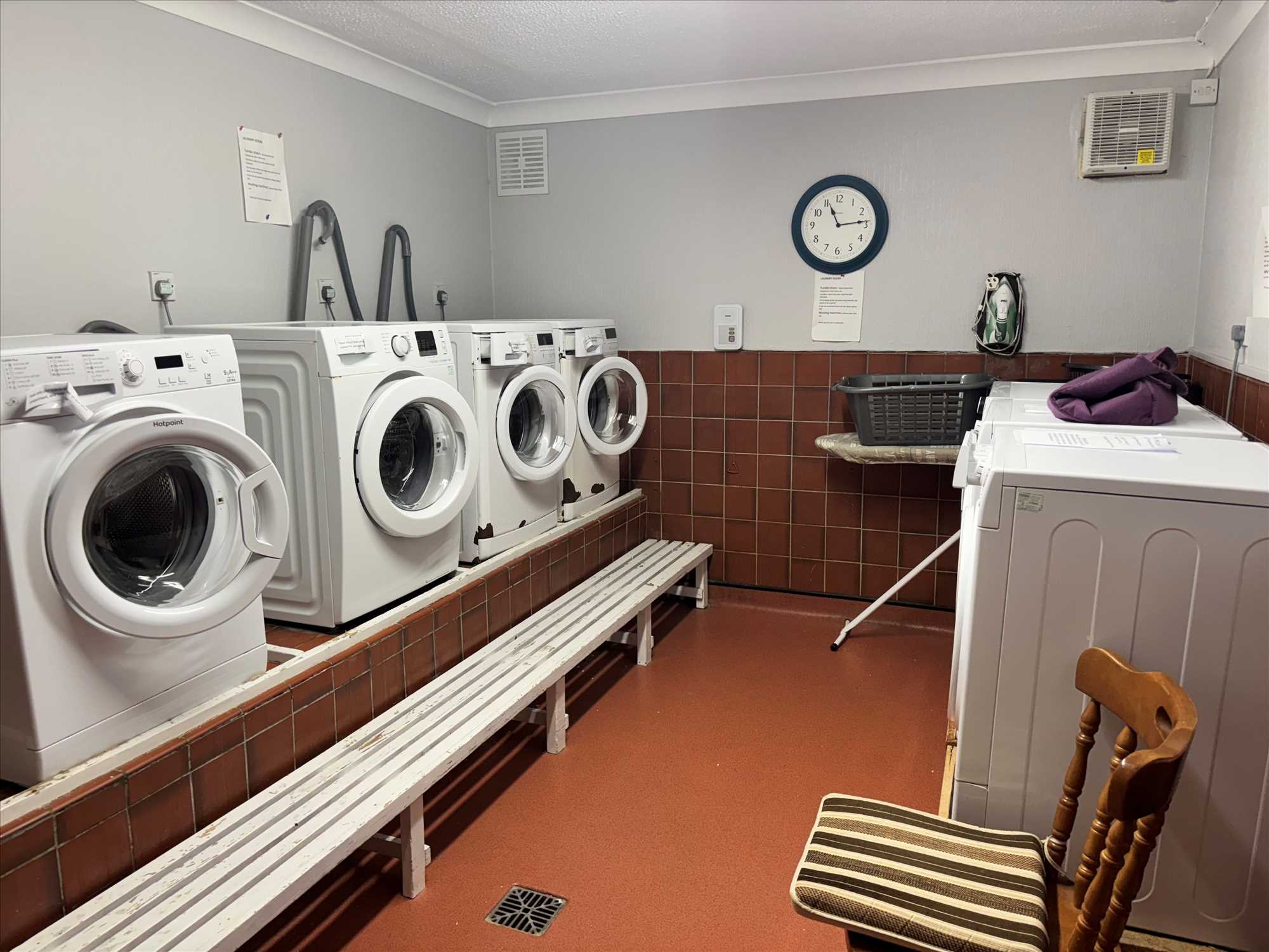 Homecrest House - Picture 11