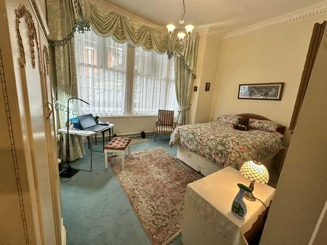Ground Floor Flat - Picture 4