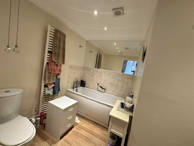 Ground Floor Flat - Picture 5
